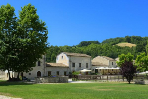 Гостиница Albergo Diffuso La Piana dei Mulini  Colle d'Anchise